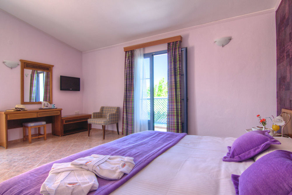 Sweety Club Solimar Emerald Rethymno  Exterior photo